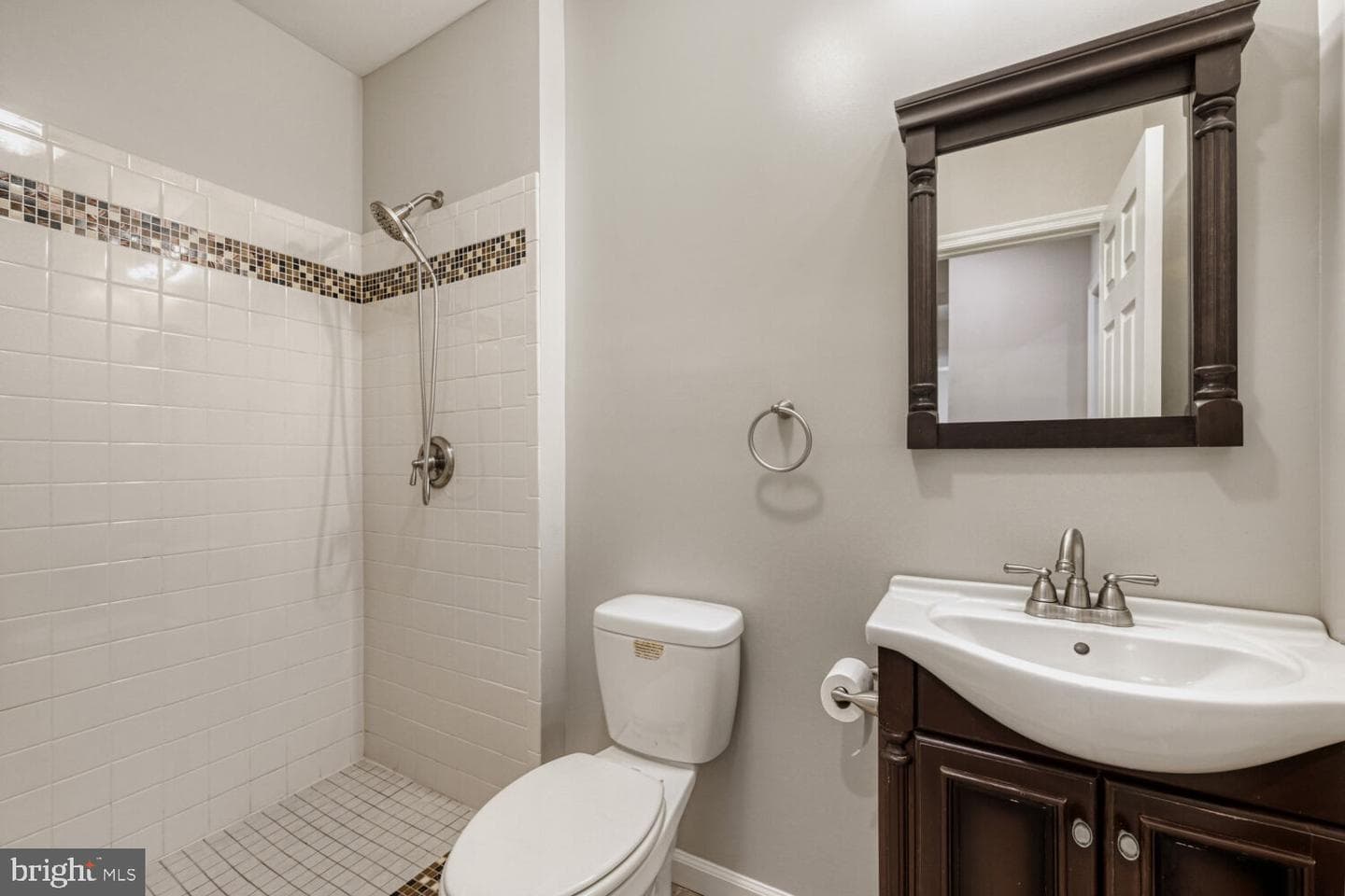 8375 Mitzy Lane photo 23