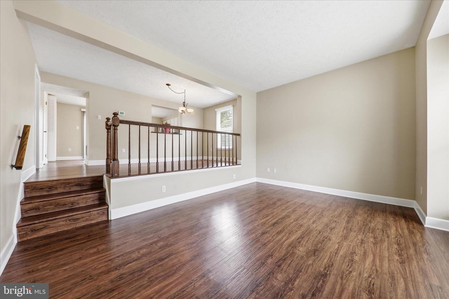 6317 Loring Drive photo 4