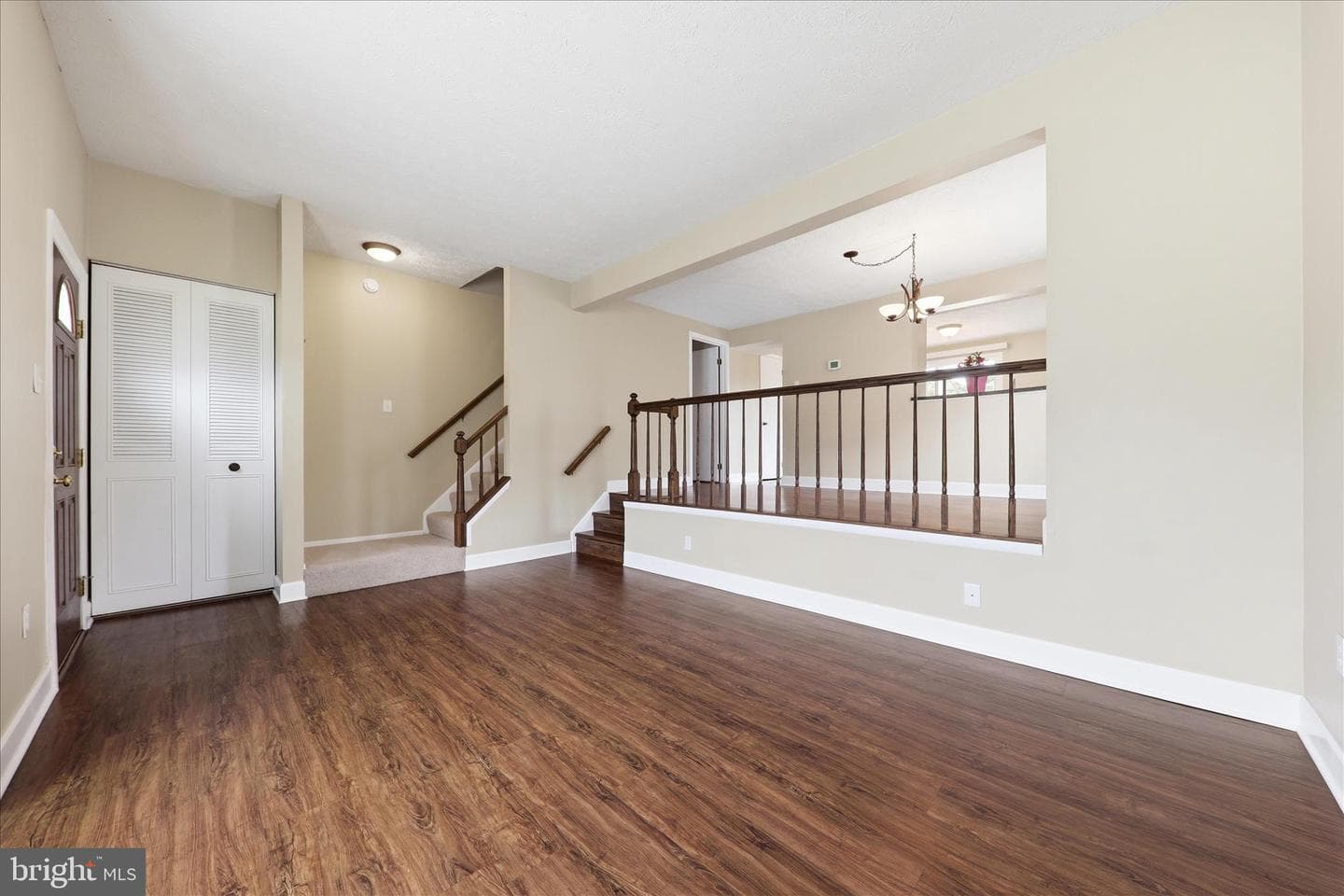 6317 Loring Drive photo 5