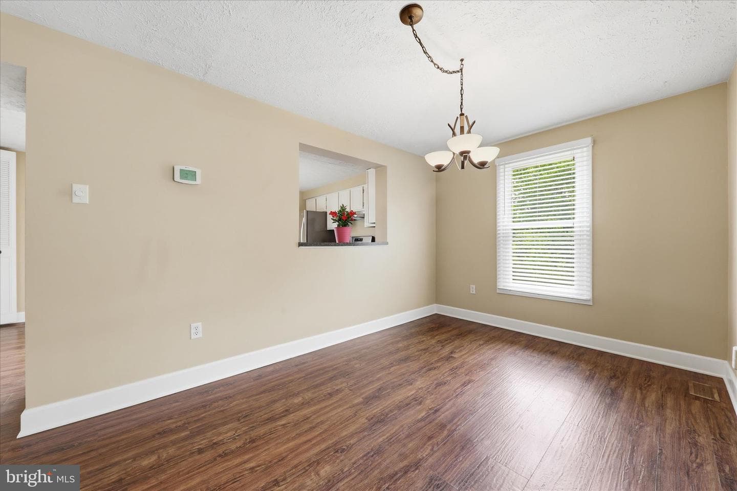 6317 Loring Drive photo 9