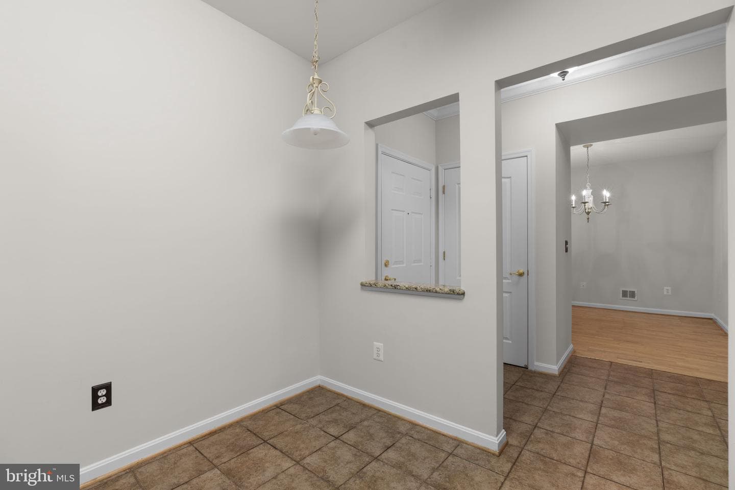 7315 Maplecrest Road #104 photo 21