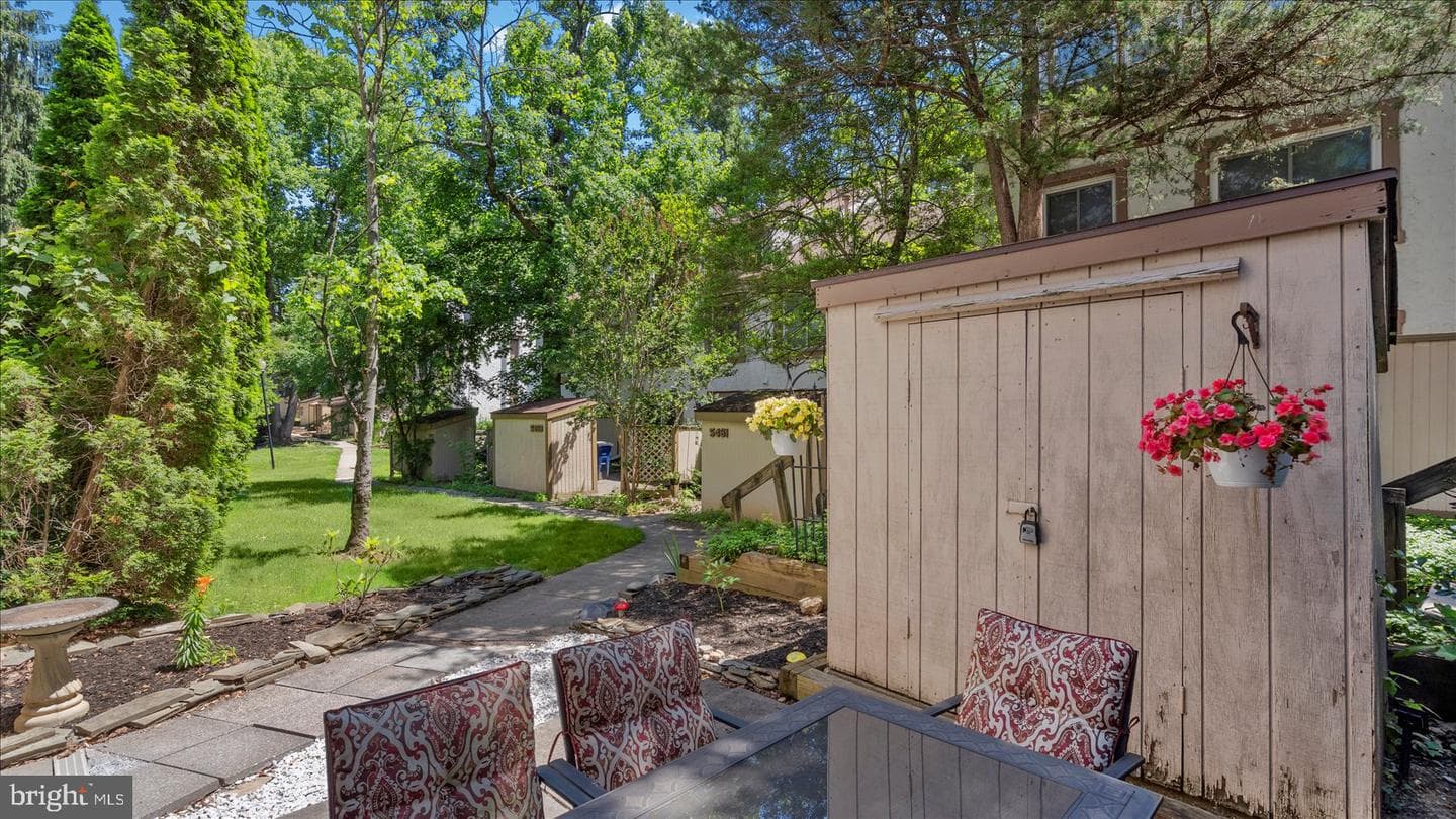 5453 El Camino #5 Cd photo 40