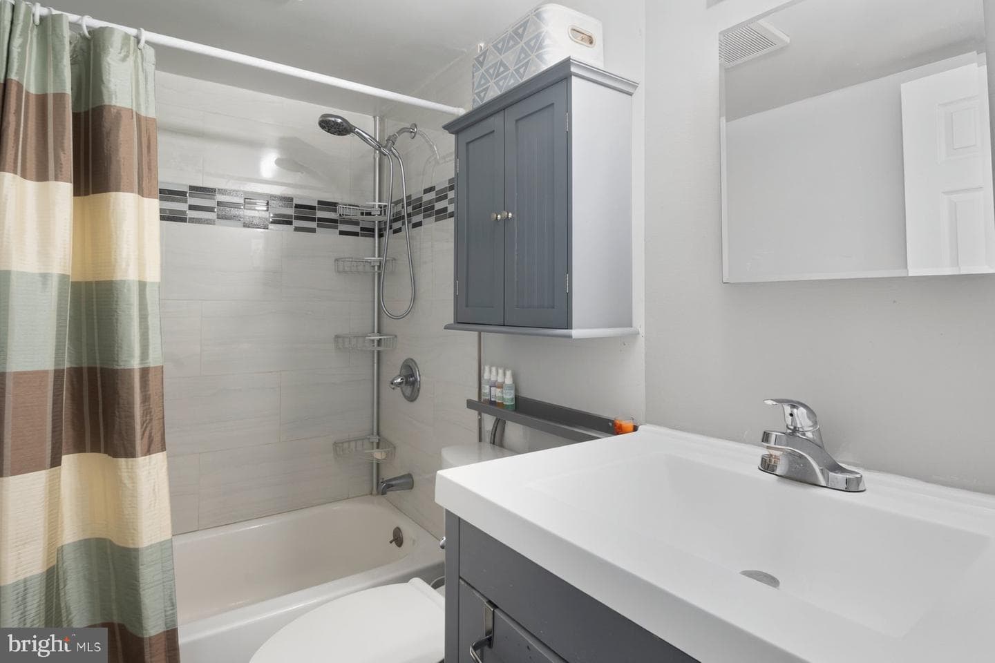 6017 Majors Lane #2 B2 photo 19