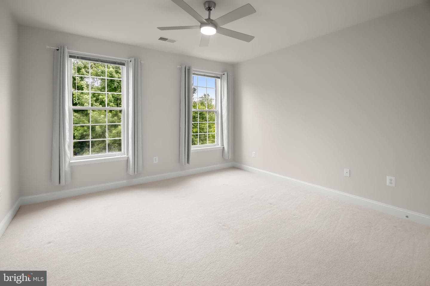 5801 Clipper Lane #302 photo 21