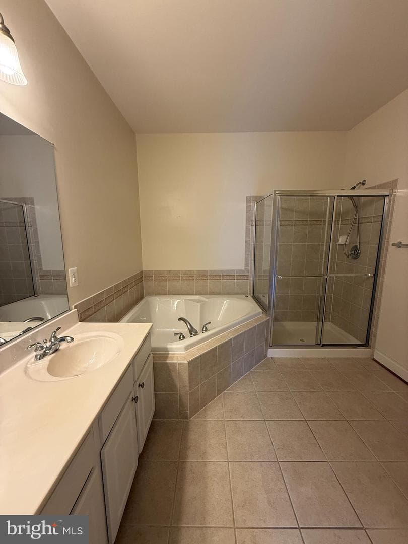 10205 Wincopin Circle #302 photo 11