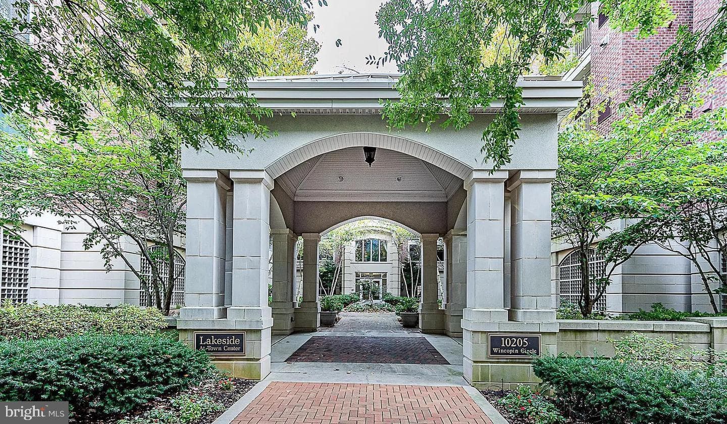 10205 Wincopin Circle #302, Columbia