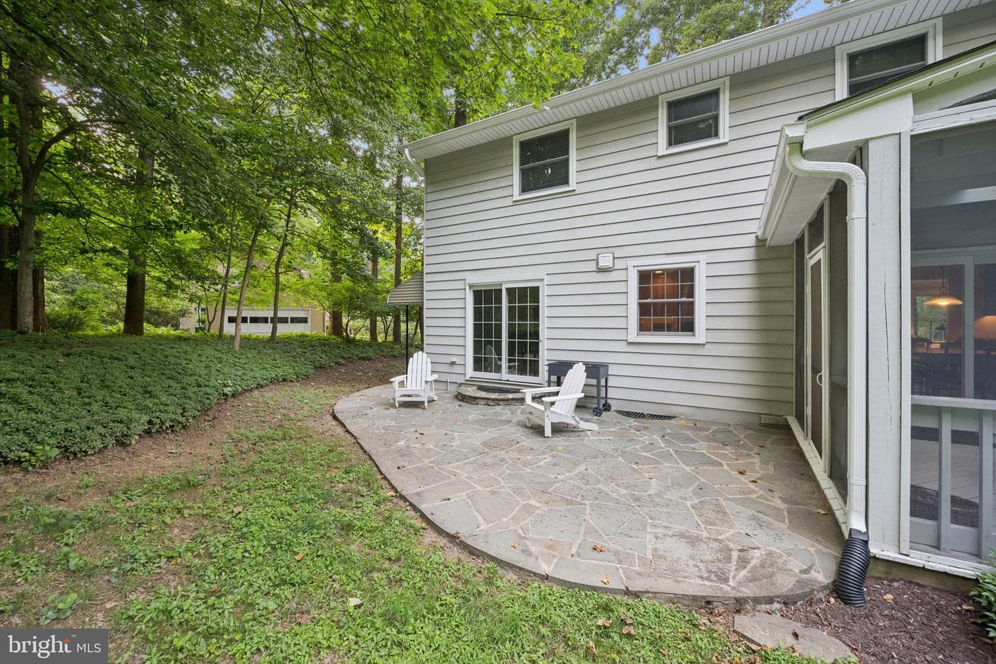 9685 Gwynn Park Drive photo 10