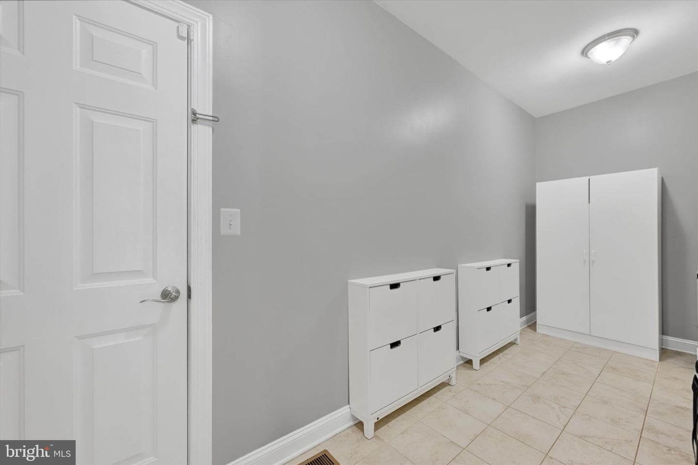 7510 Leafy Tree Lane photo 24