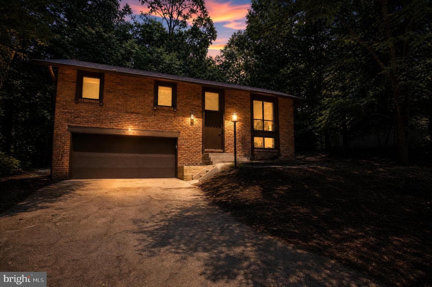 9477 Battler Court photo 34