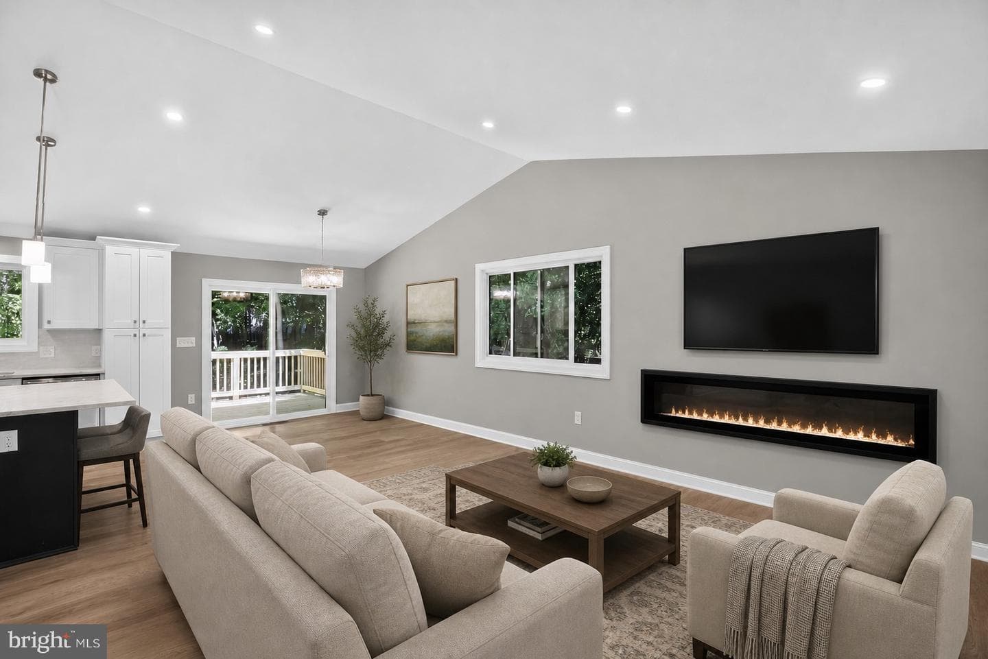 9477 Battler Court photo 4
