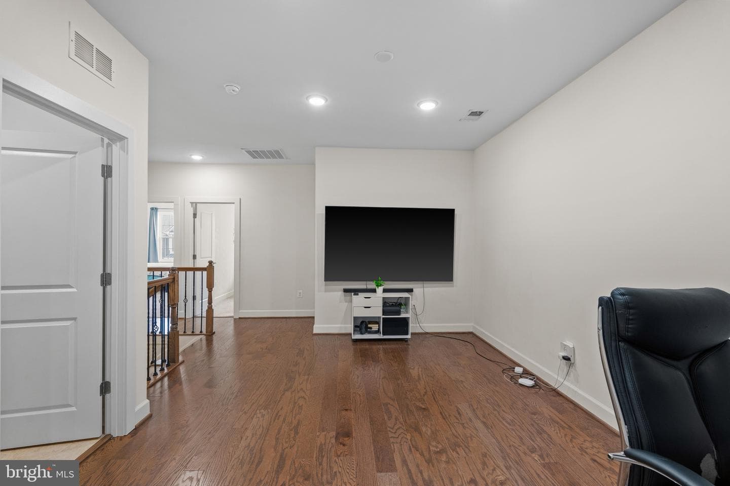 2609 Vardon Lane photo 32