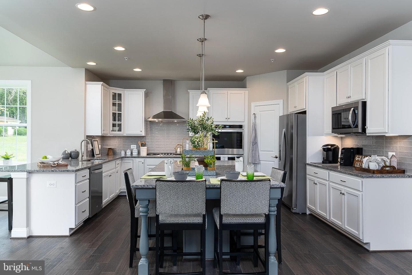 4492 Ilchester Road photo 24