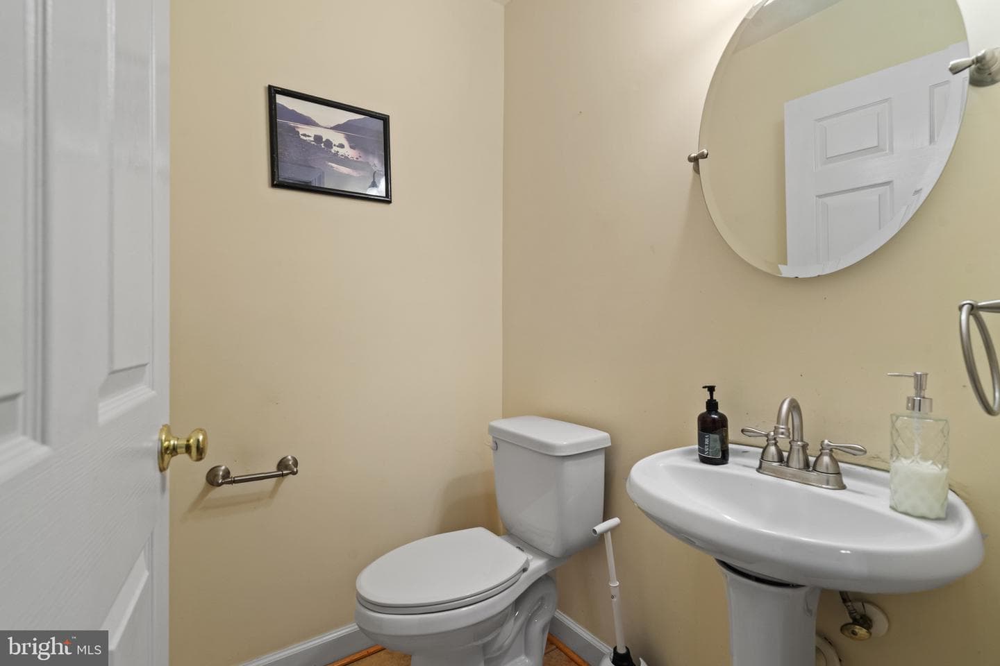 5917 Fox Glen Court photo 4