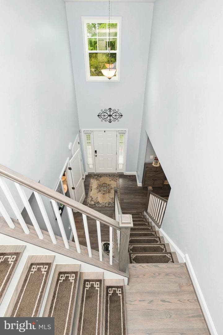 9468 Vollmerhausen Drive photo 18