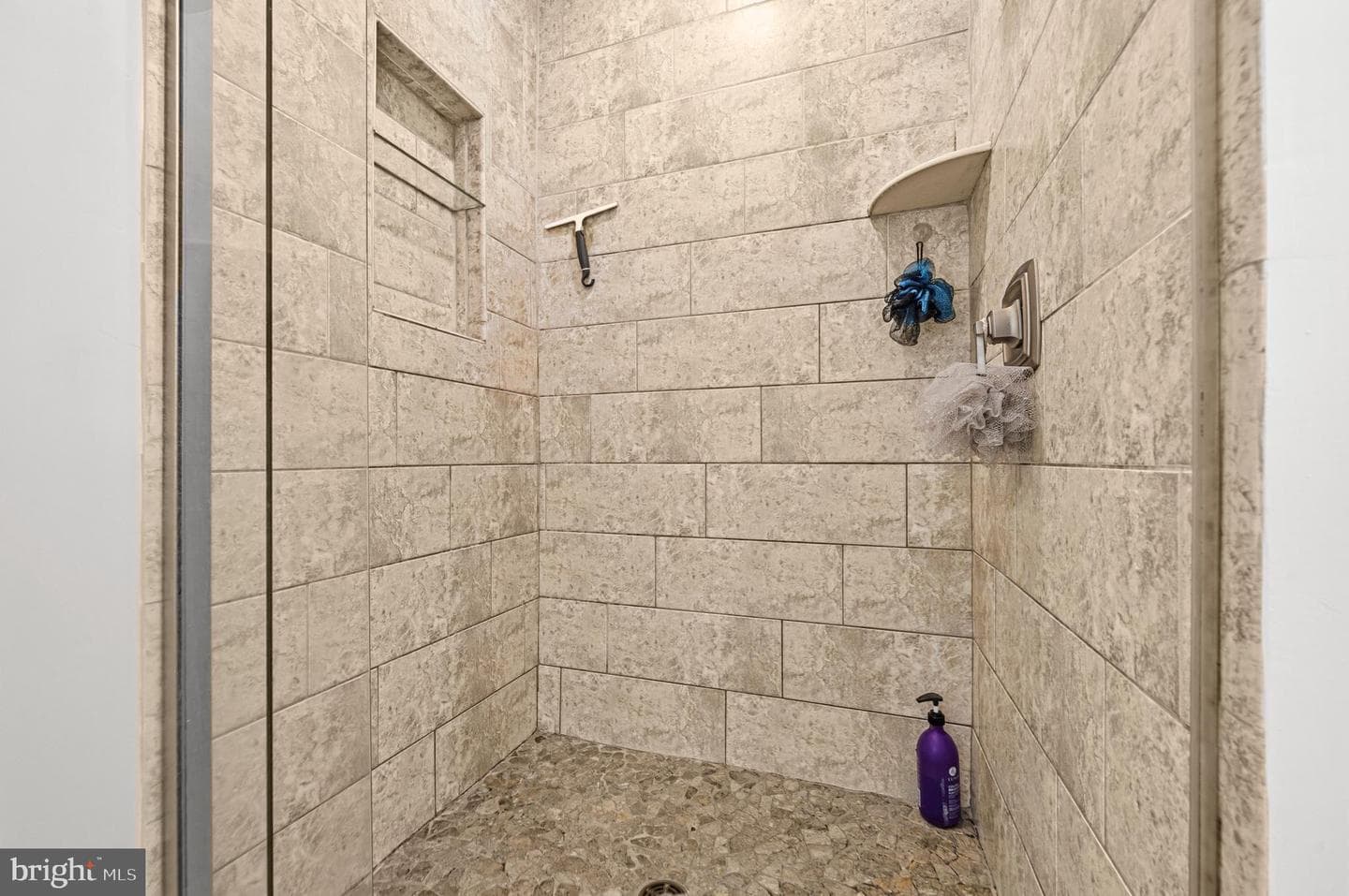 17713 Foxmoor Drive photo 32