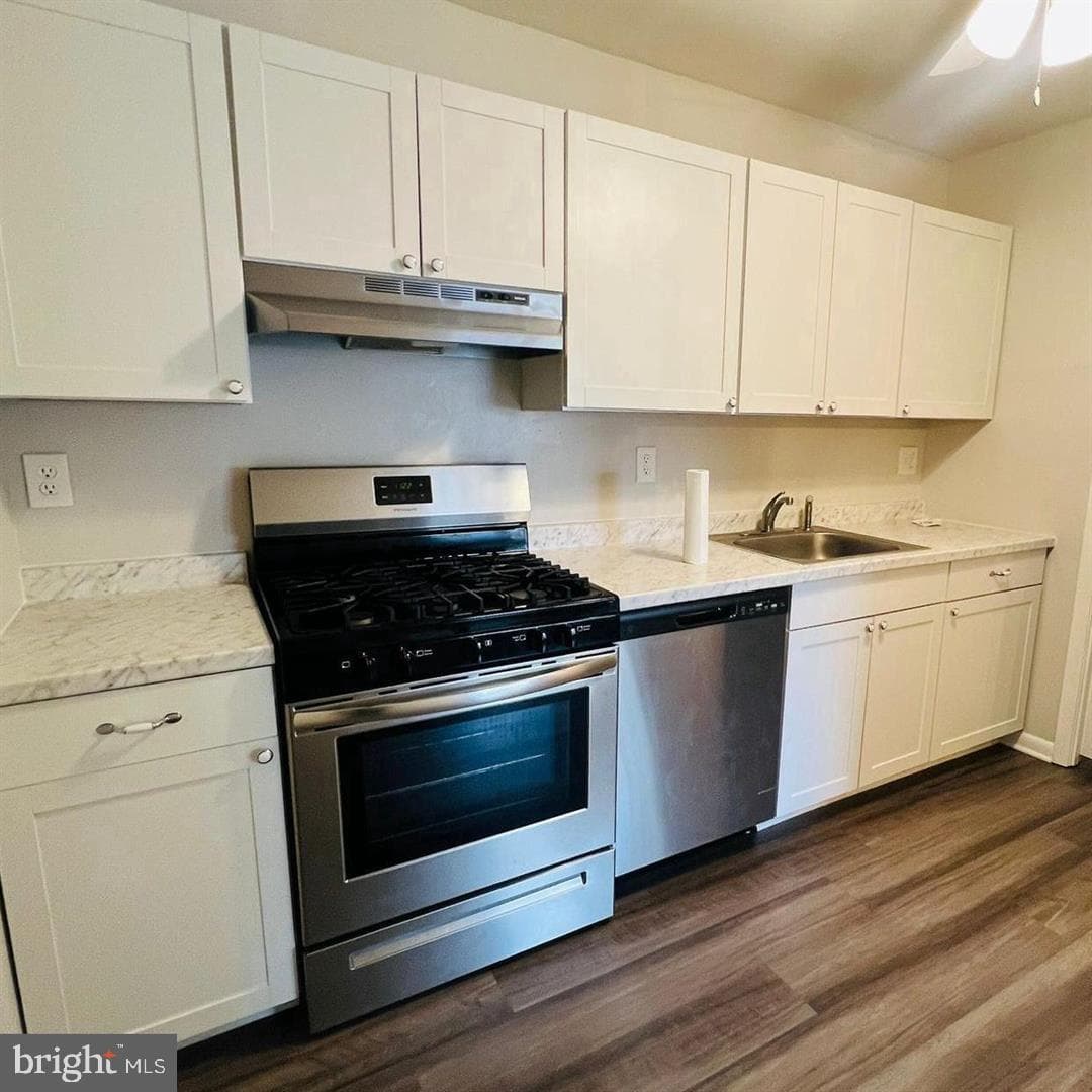 9655 Homestead Court #b photo 3