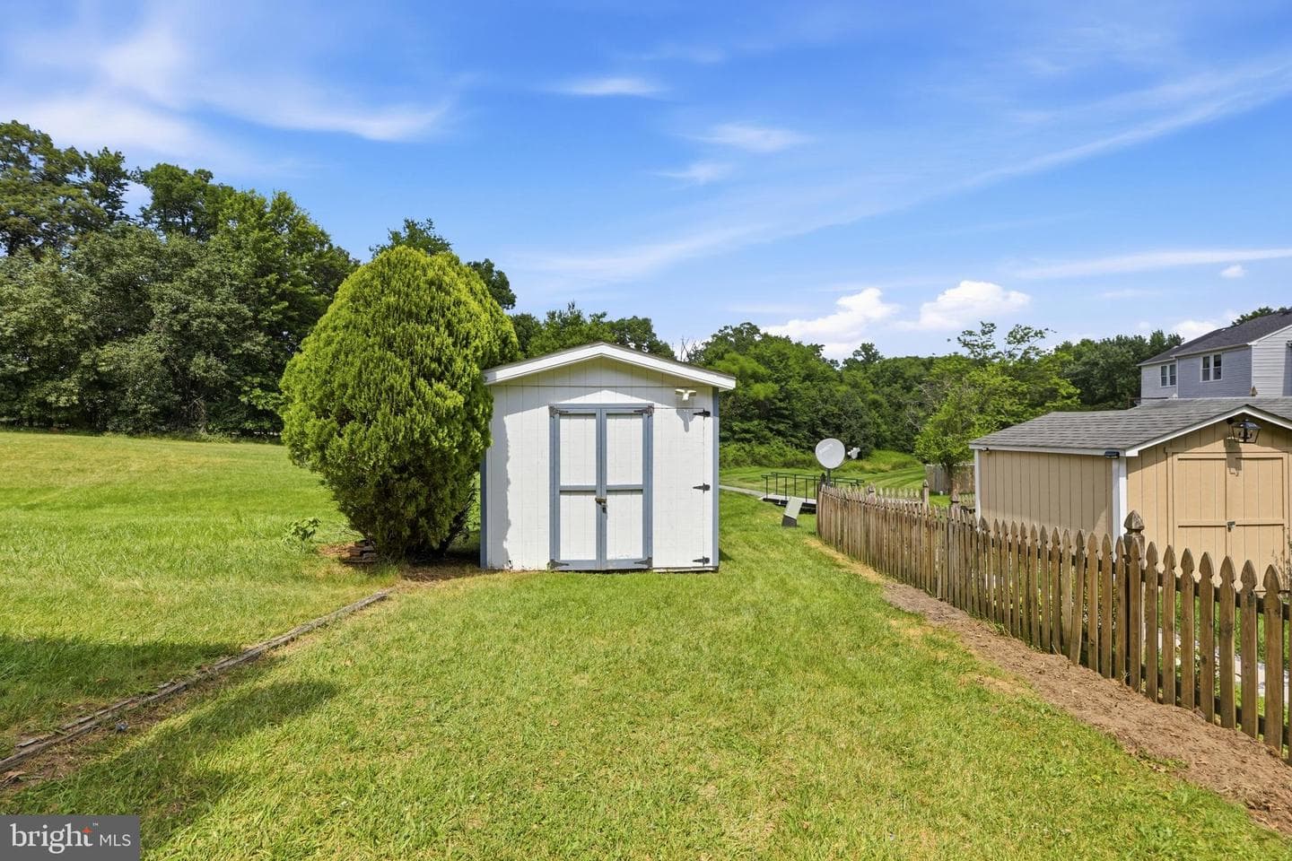 8024 Watermill Court photo 39