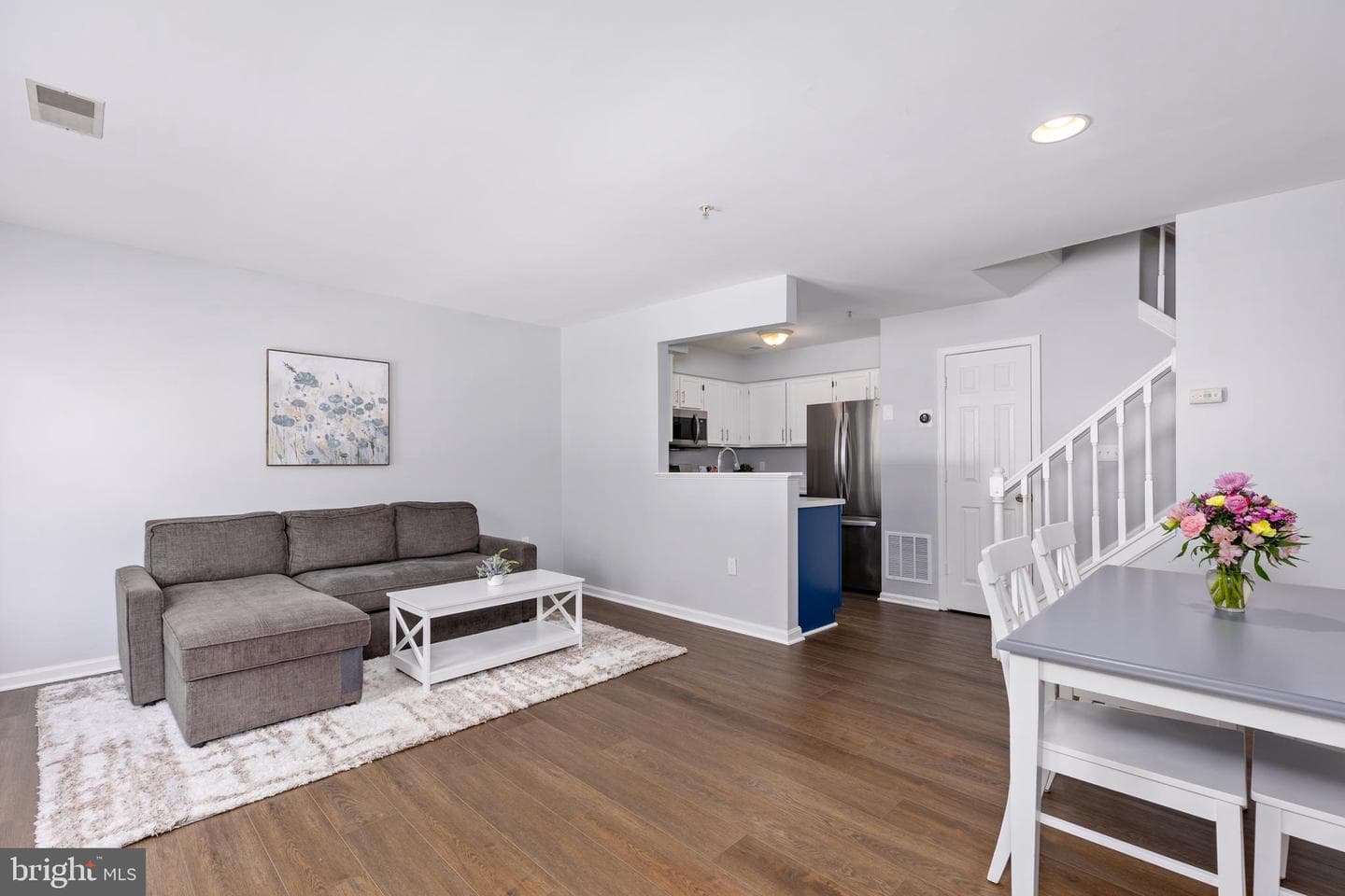 6307 Sandpiper Court #2 photo 4