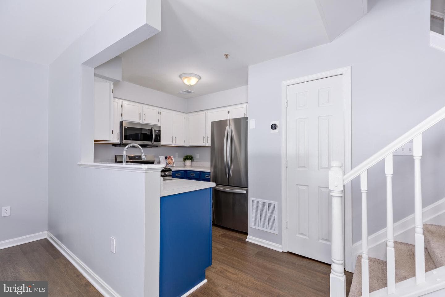 6307 Sandpiper Court #2 photo 9