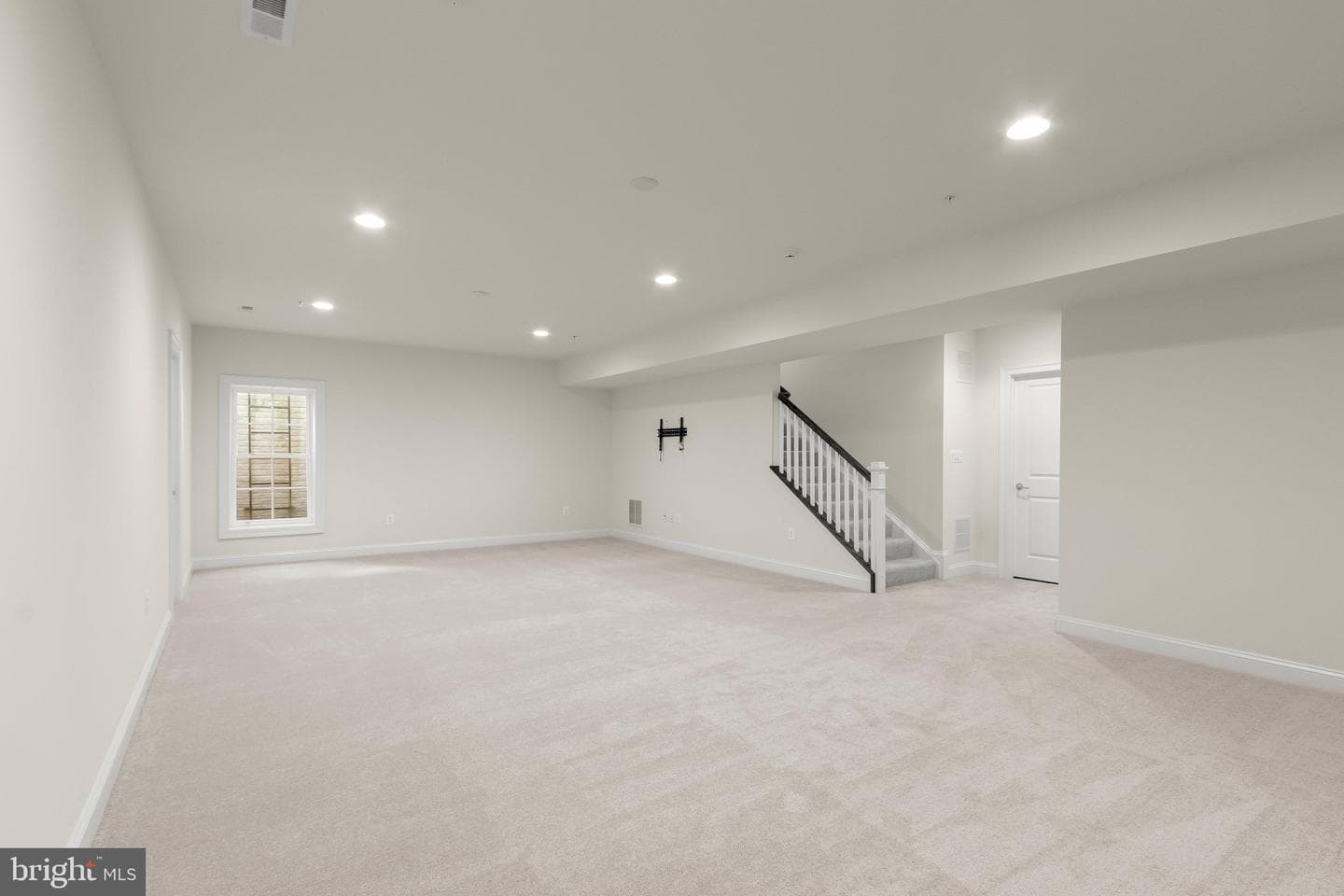 11423 Ellington Street photo 63