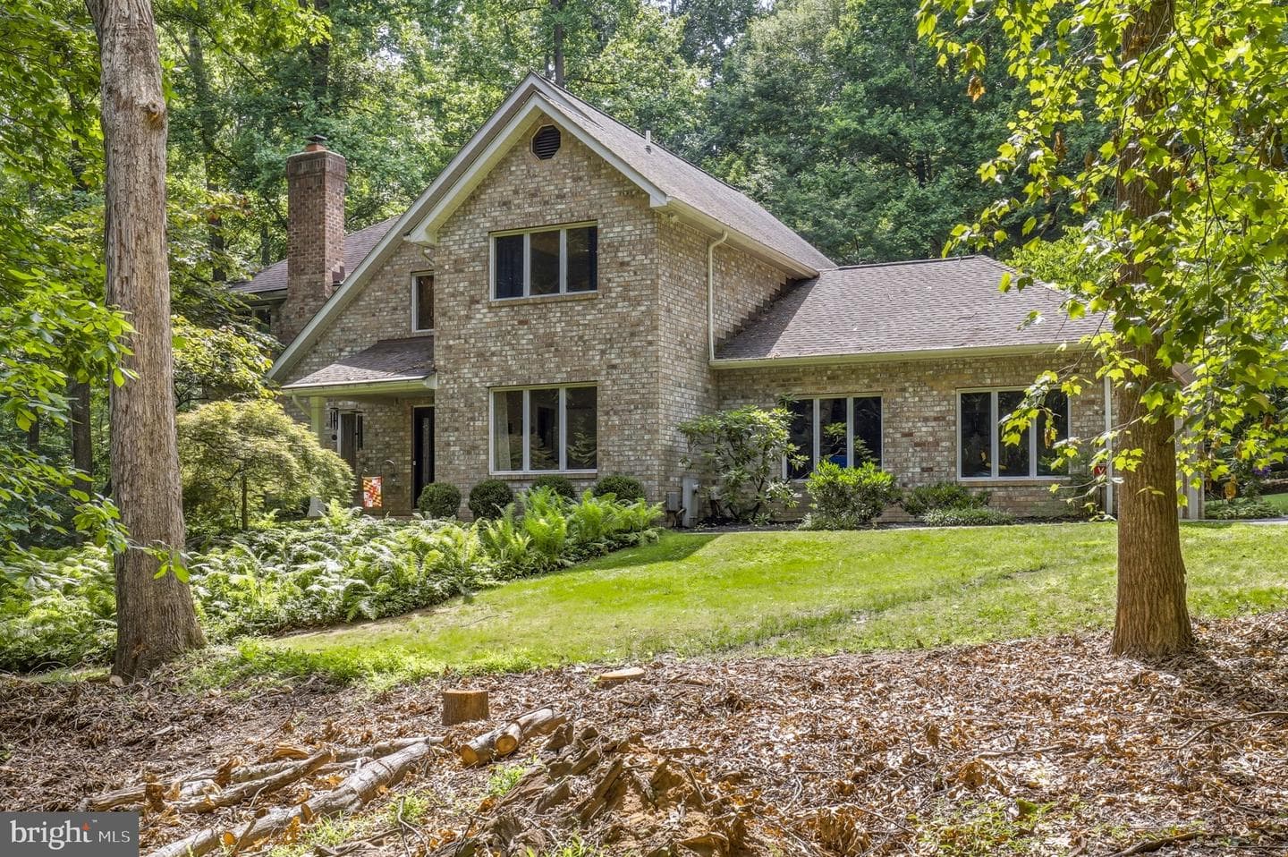 1225 Crows Foot Road photo 4