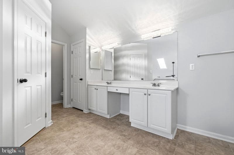 9175 Carriage House Lane photo 11