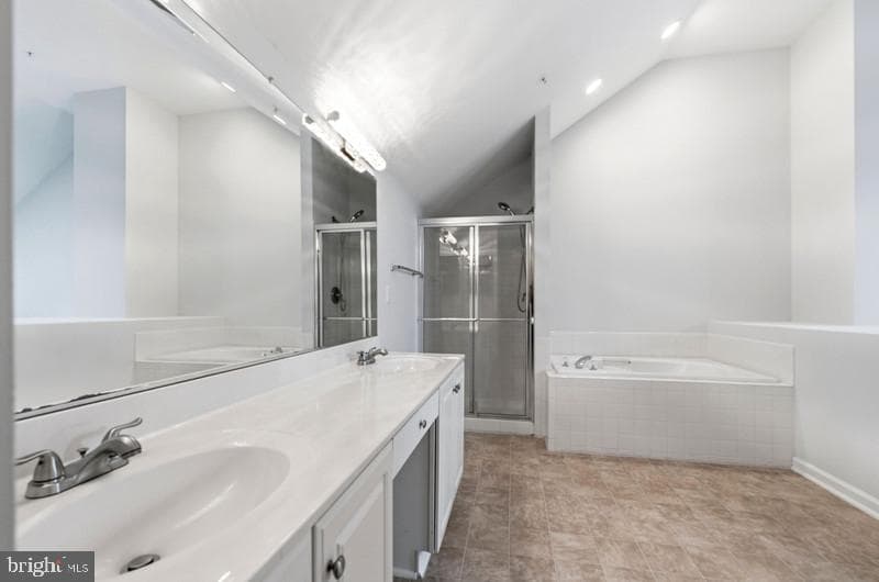 9175 Carriage House Lane photo 13