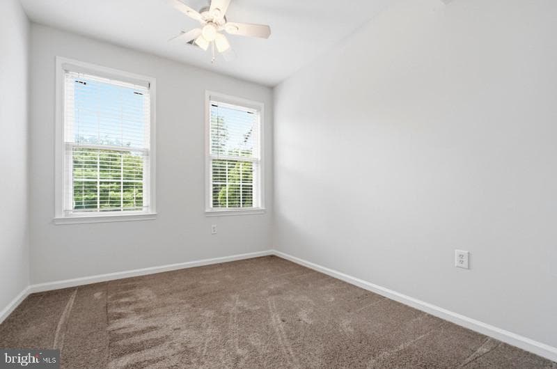 9175 Carriage House Lane photo 21