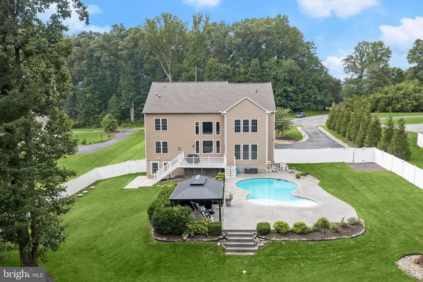 12167 Fulton Estates Court photo 5