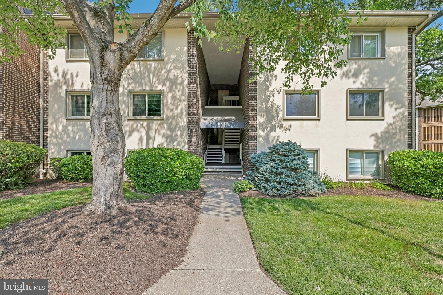 5041 Green Circle #4, Columbia