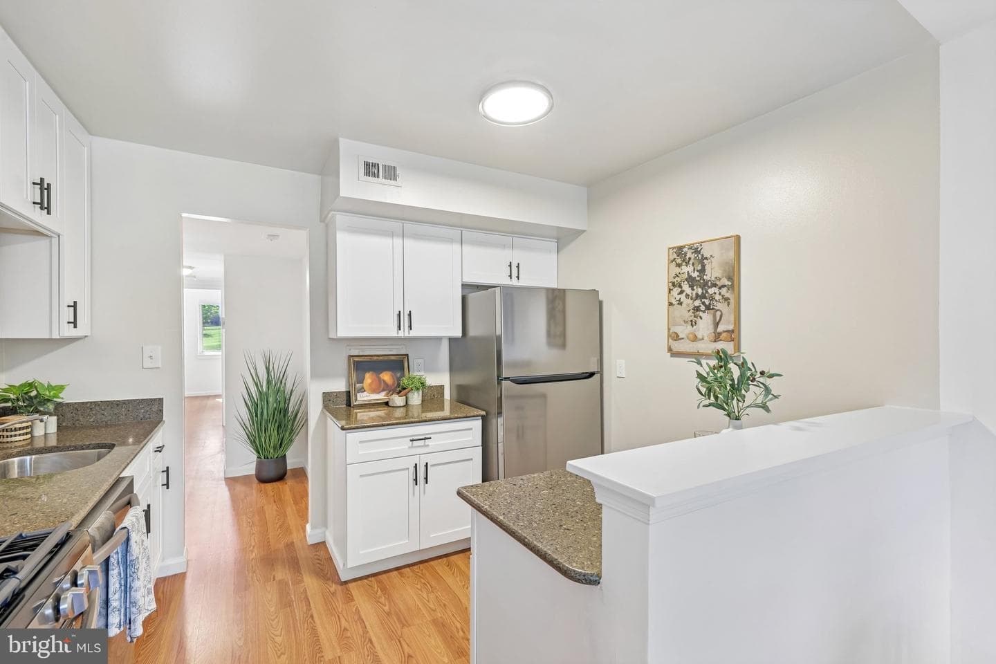 5041 Green Circle #4 photo 14