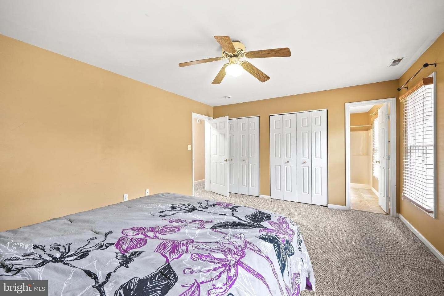 6584 Meadowfield Court photo 15