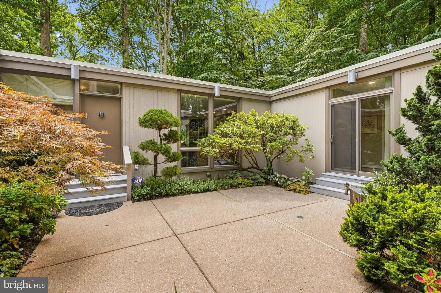 5201 Hesperus Drive photo 4