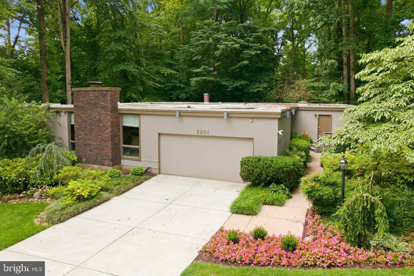 5201 Hesperus Drive photo 48