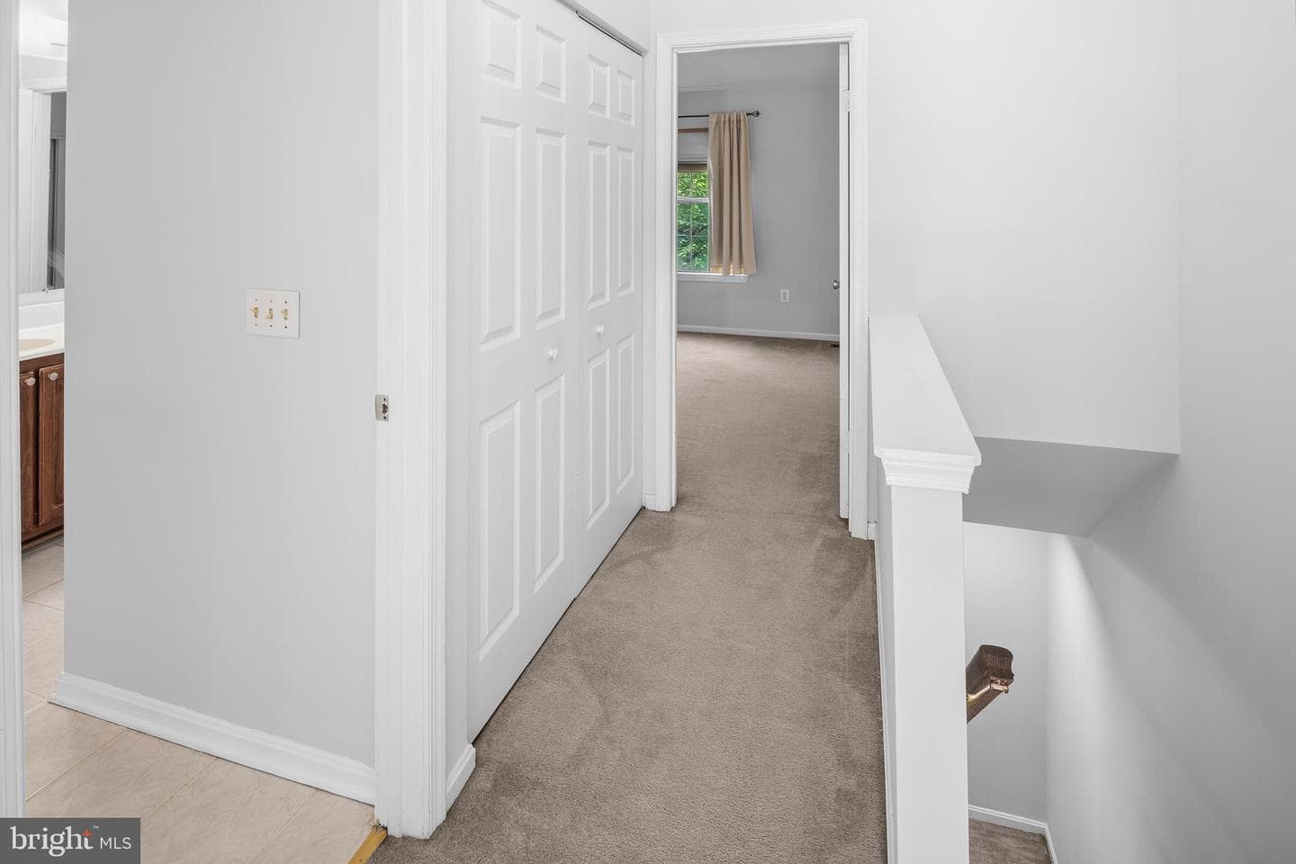 9614 Hingston Dwns photo 12