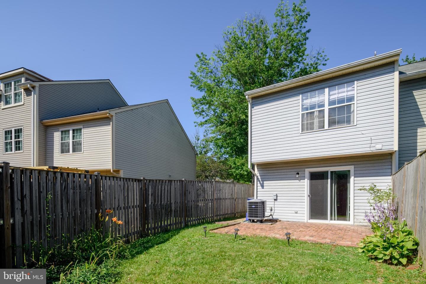 9614 Hingston Dwns photo 23