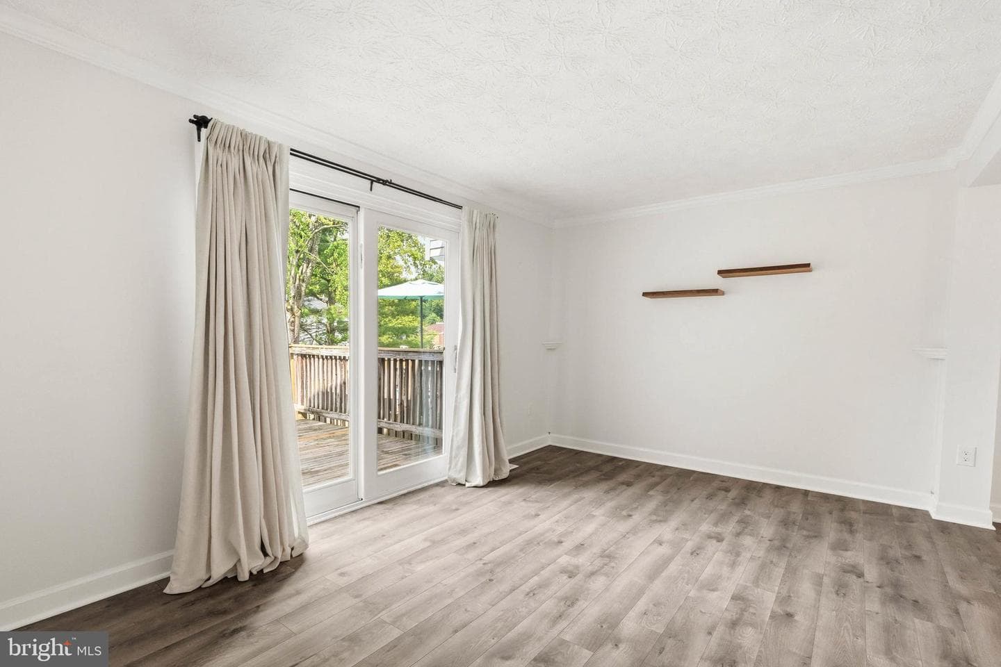 8273 Mary Lee Lane photo 12