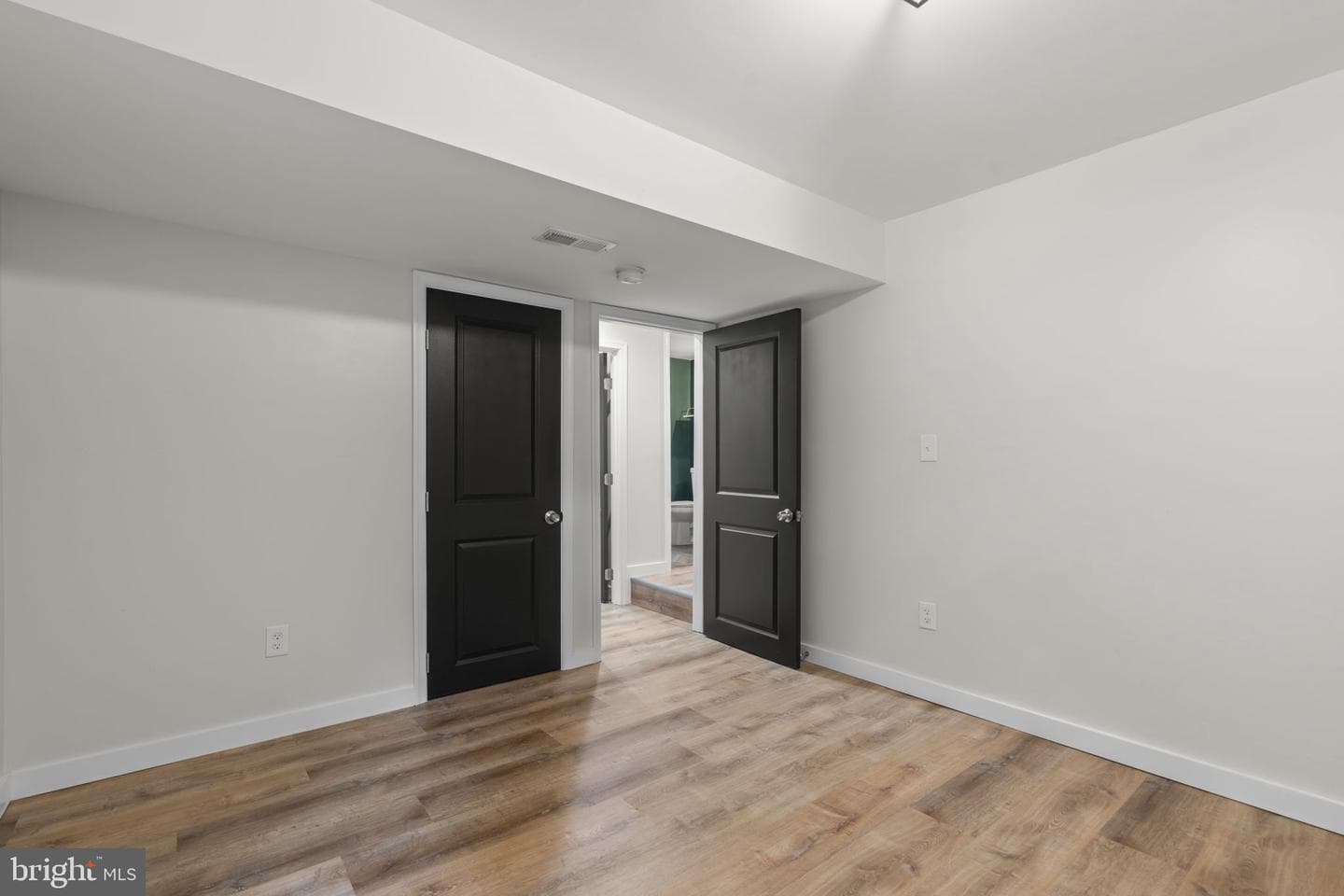 5414 Hesperus Drive photo 35