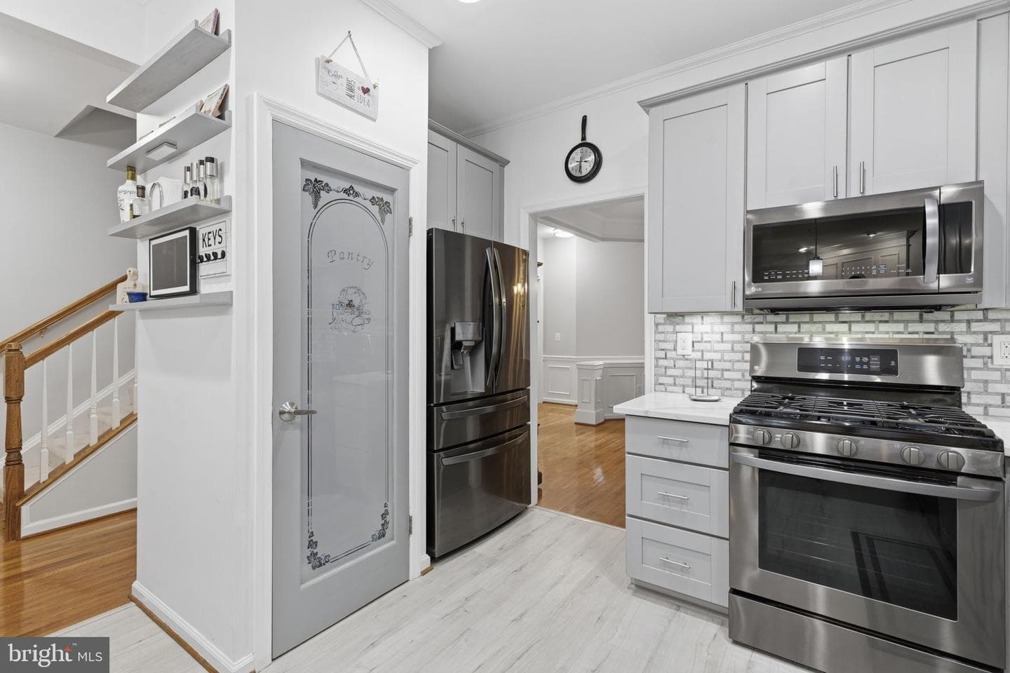 8254 Academy Road #8 photo 12