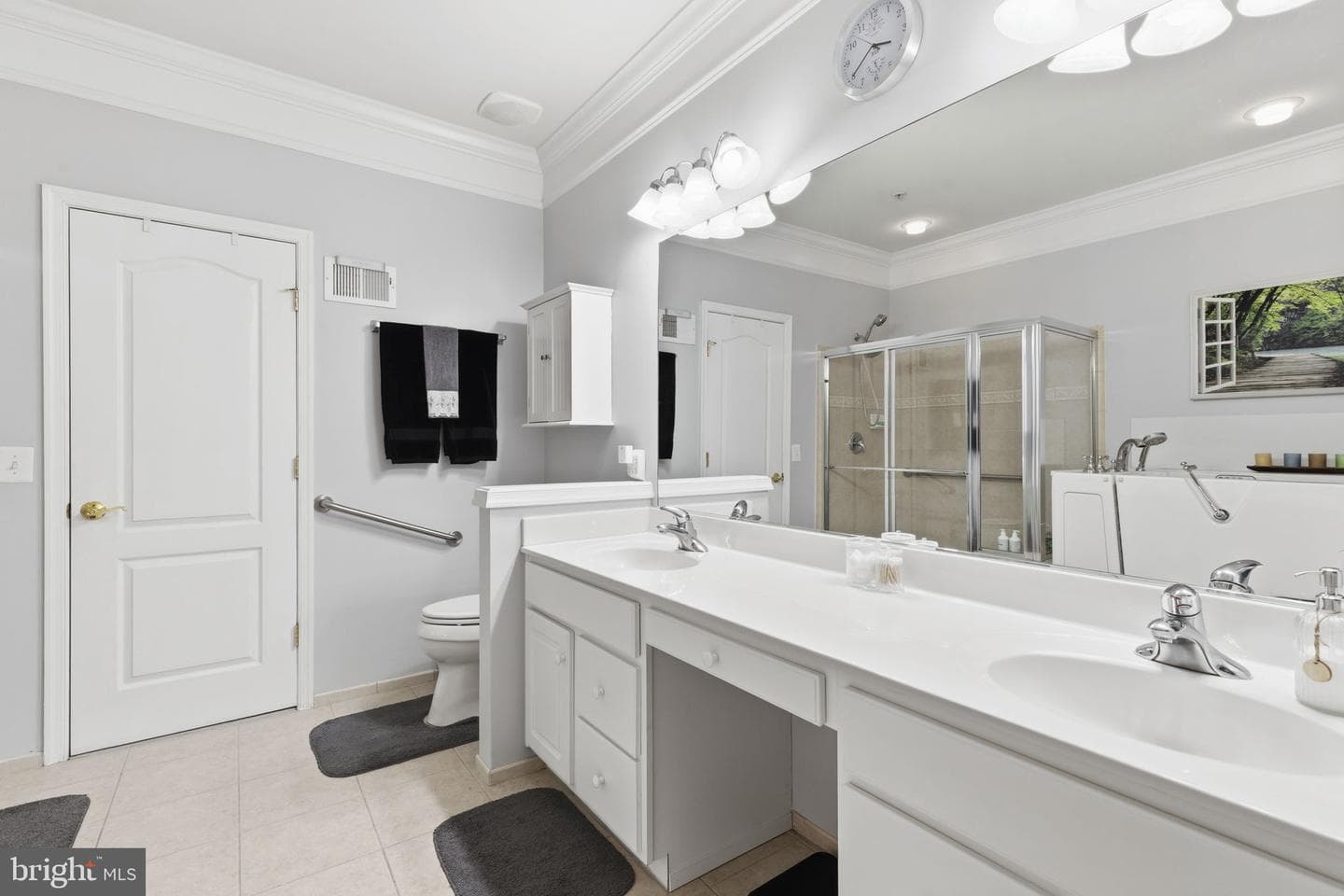 8254 Academy Road #8 photo 25