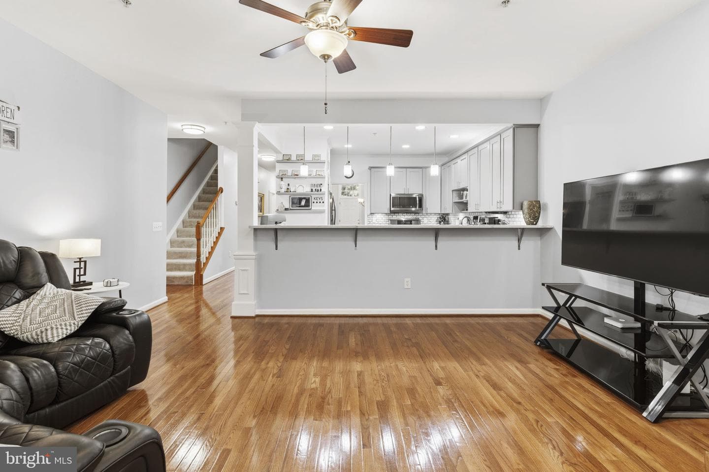 8254 Academy Road #8 photo 6