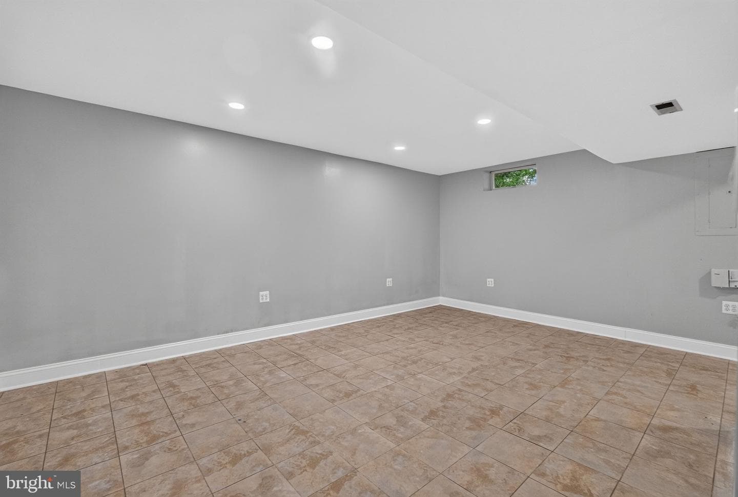 6499 Sedgwick Street photo 30