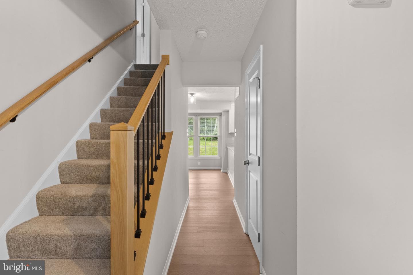 9520 Windbeat Way photo 5
