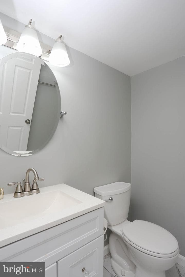 8803 Stonebrook Lane photo 22