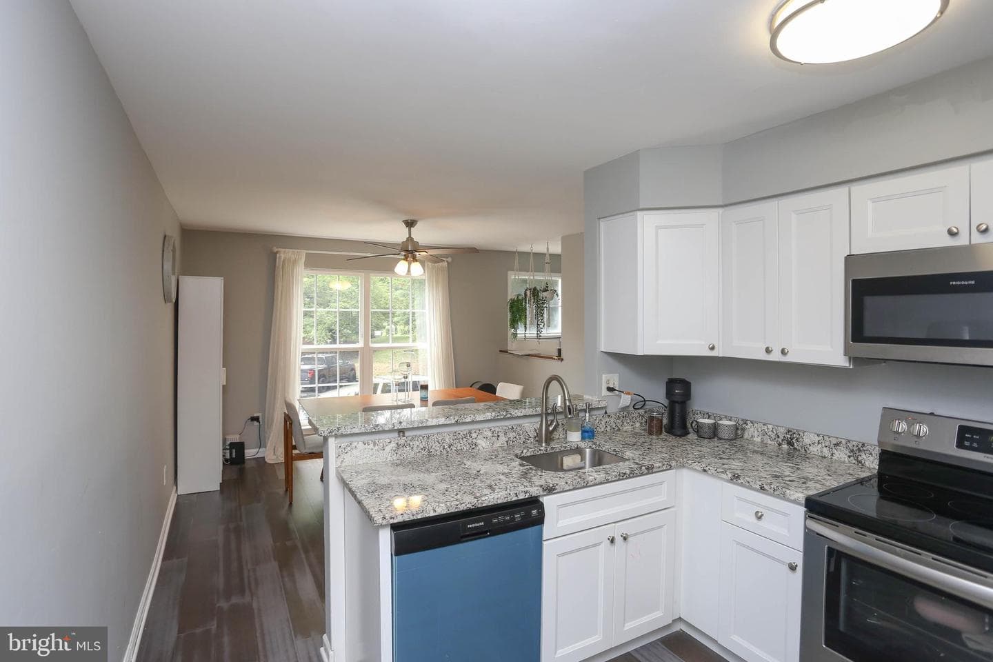 8803 Stonebrook Lane photo 8