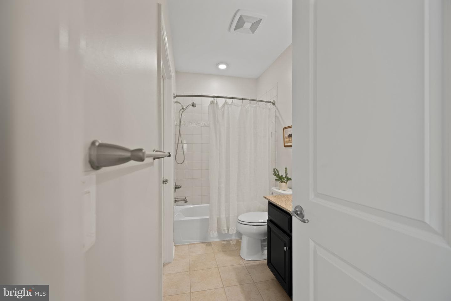 2121 John Stuart Road #E photo 37