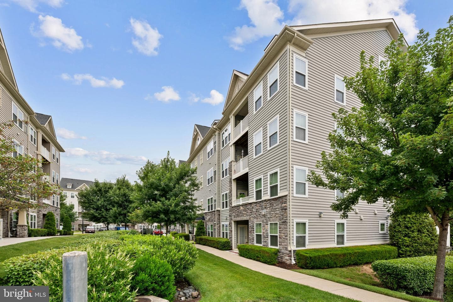 2121 John Stuart Road #E photo 46