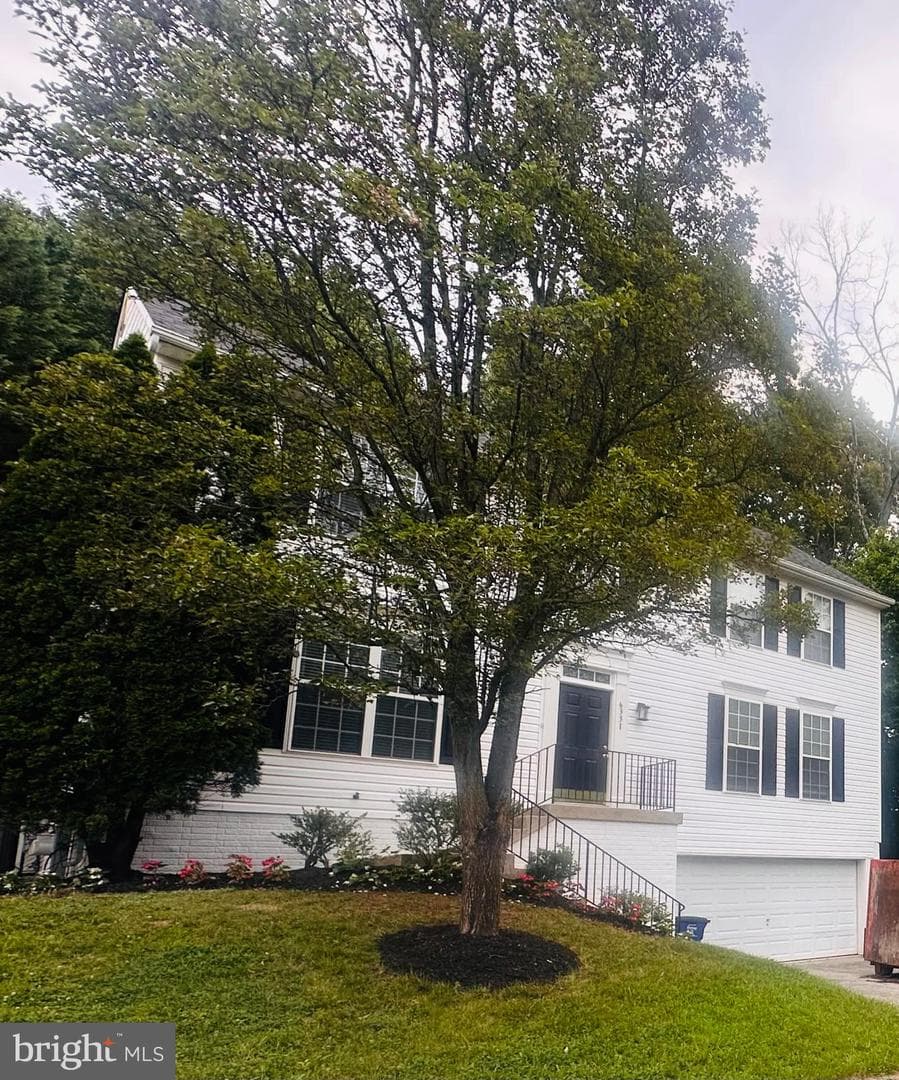 6331 Patuxent Quarter Rd photo 3