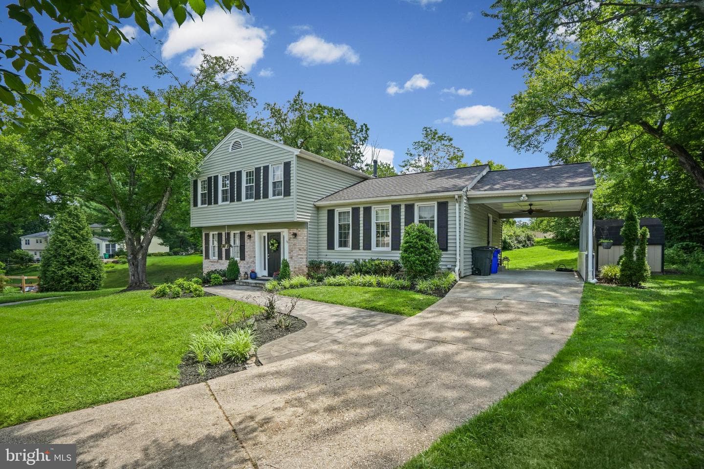 10734 Mid Summer Lane, Columbia