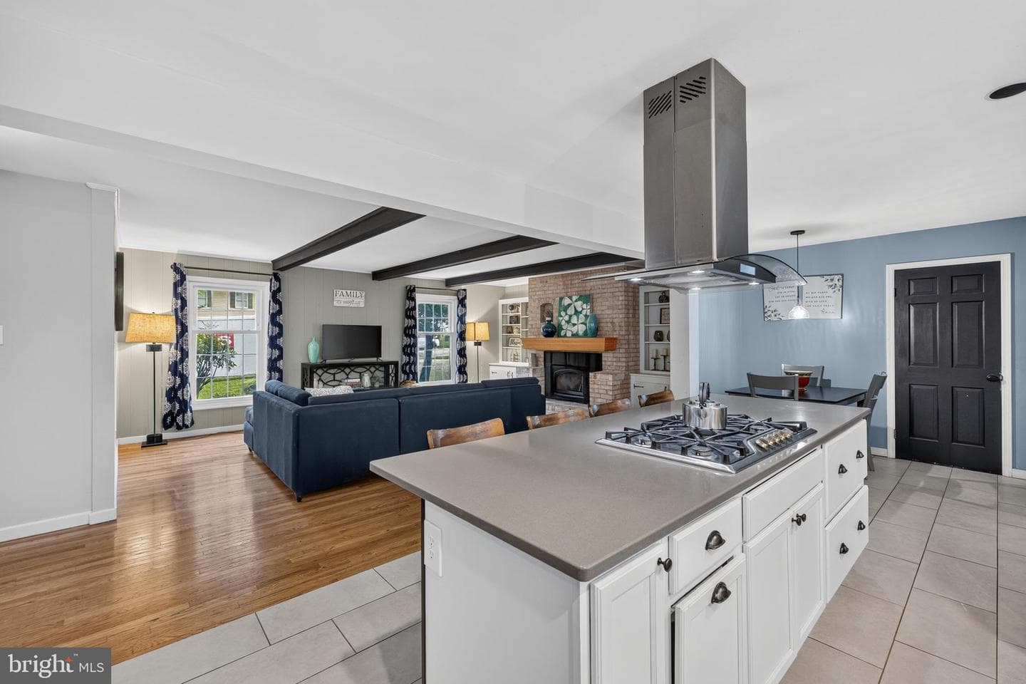 5214 Lightning View Road photo 11